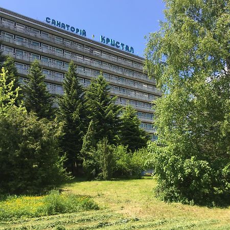 Sanatoriy Kristall Truskavec Exteriér fotografie